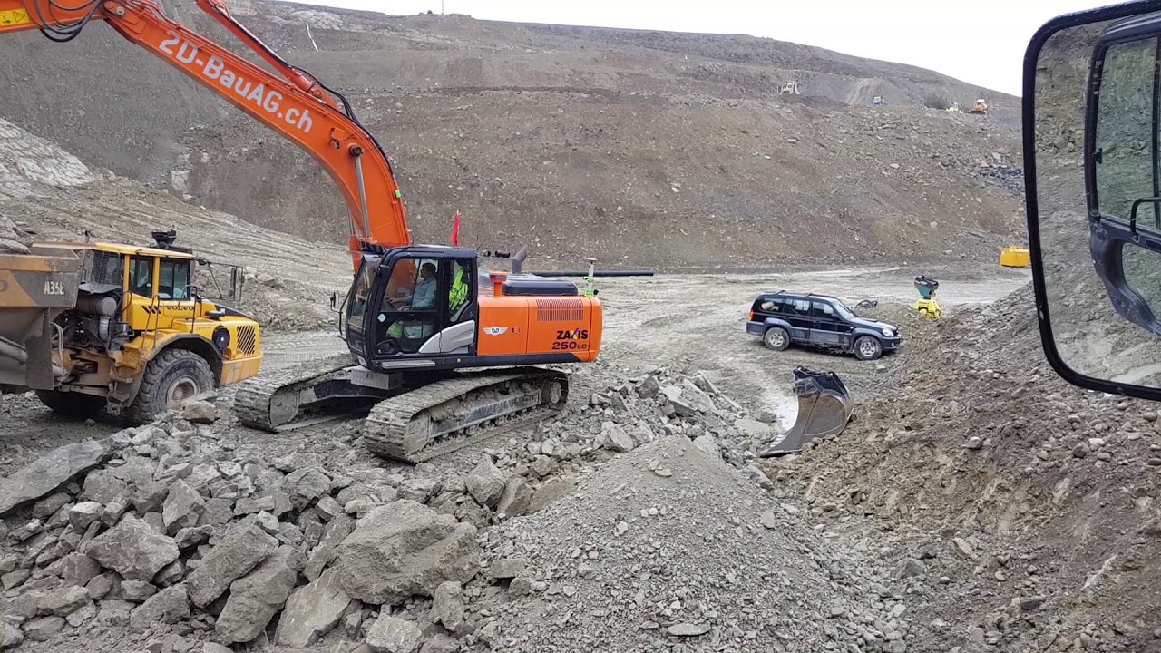 Multavex Vibra 15-25 S Siebschauel im Einsatz